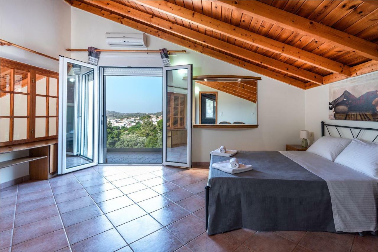 Aphrodite Villa *